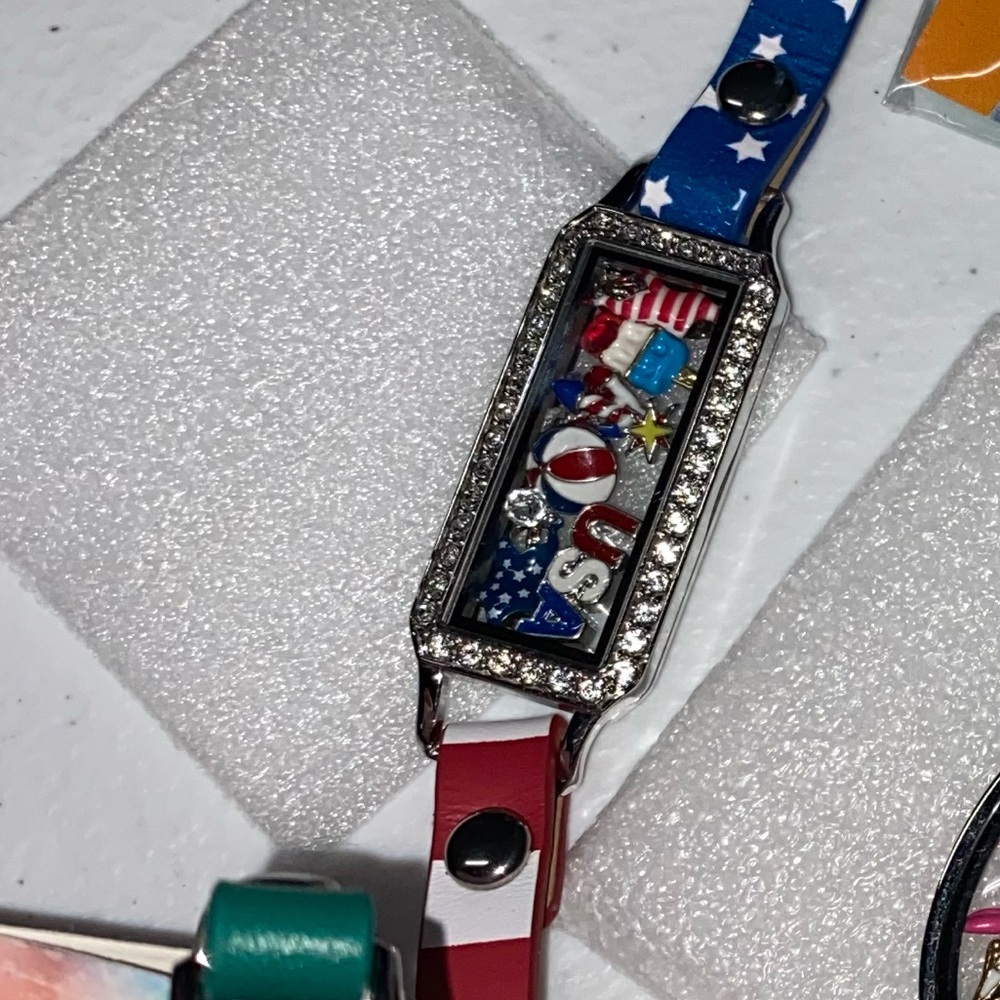 USA bracelet origami owl